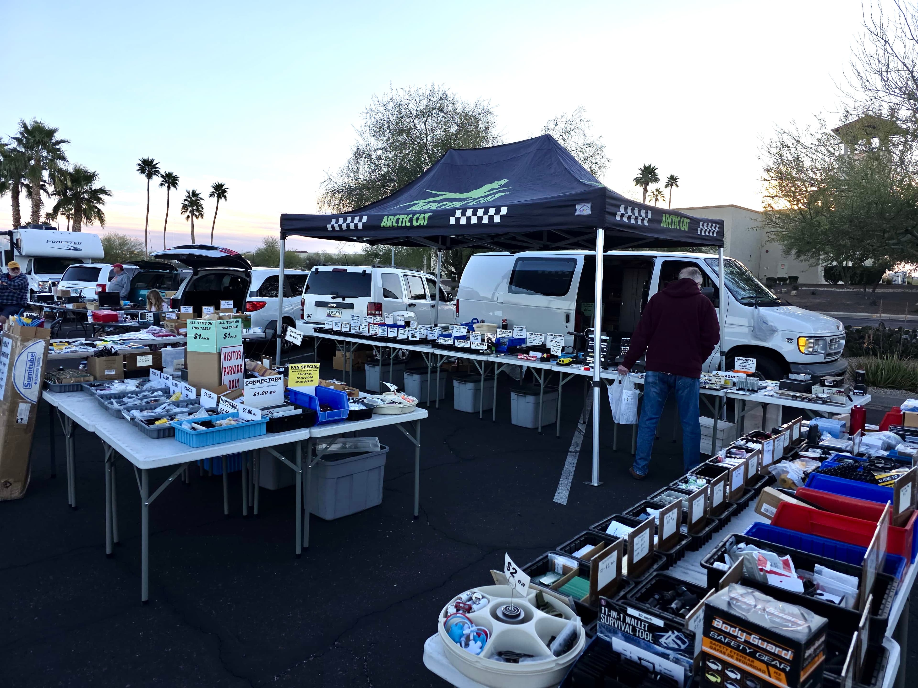 Swap meet with radio equipment vendors at ham fest